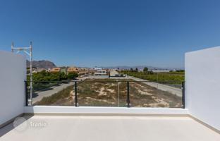 4-bedroom apartment 207 m² in Rafal for 269,000 €