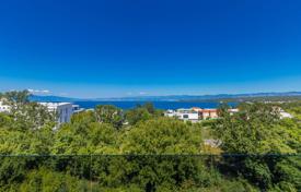 KRK ISLAND, MALINSKA — Luxury penthouse with pool and panoramic sea view for 800,000 €