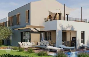 3-bedroom house 165 m² in Garbina for 580,000 €