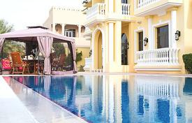Villa – The Palm Jumeirah, Dubai, UAE for $15,600 per week