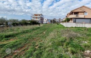 Land plot 1,221 m² in Zadar County for 488,000 €