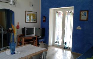 Detached house in Cannes. Price on request