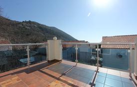 Terraced house – Budva (city), Budva, Montenegro for 586,000 €