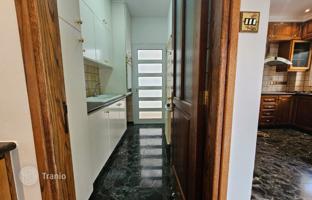 5-bedroom cottage in Limassol for 1,800,000 €