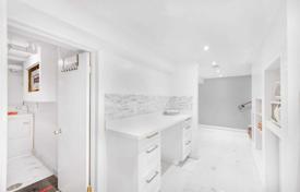 Townhome – East York, Toronto, Ontario,  Canada for C$1,993,000