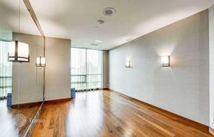 2-bedroom apartment in Etobicoke for C$801,000
