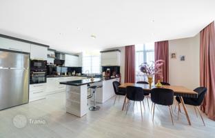3-bedroom penthouse 201 m² in Kargicak for 22,767,000 TRY