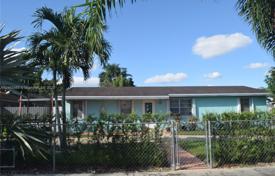 Townhome – Homestead, Florida, USA for $520,000