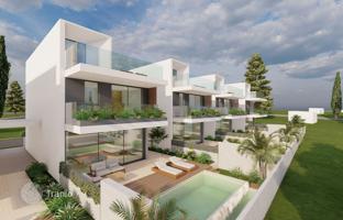 New complex of villas with roof-top gardens and panoramic sea views, Kissonerga, Cyprus for From 700,000 €