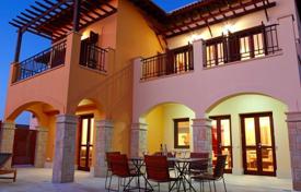 Villa in Paphos with 3 bedrooms, Kouklia for 1,027,000 €