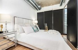 Apartment – Bayview Avenue, Toronto, Ontario,  Canada for C$900,000