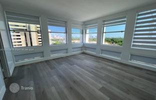 2-bedroom apartments in condo 120 m² in Coral Gables for $630,000