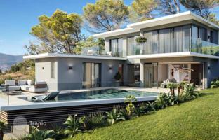 Stunning new villa with a swimming pool, spa and a wine cellar in Mougins, Côte d'Azur, France for 3,450,000 €
