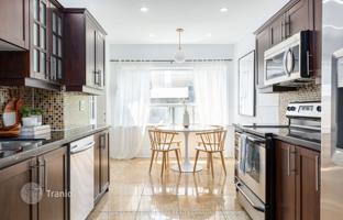 7-bedroom townhouse in Old Toronto for C$1,940,000