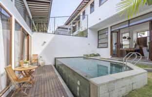 3-bedroom villa 213 m² in Tumbak Bayuh for $285,000