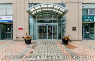 6-bedroom apartment in Etobicoke for C$1,292,000