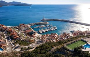 Apartment 32 m² in Tivat city for 250,000 €