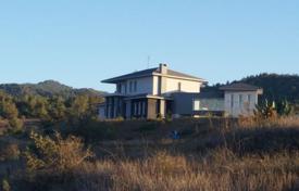 Spacious villa with a garden, a garage and mountain views, Troodos, Cyprus for 750,000 €