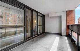 Apartment – Dufferin Street, Toronto, Ontario,  Canada for C$771,000