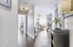 7-bedroom apartment in Etobicoke for C$858,000