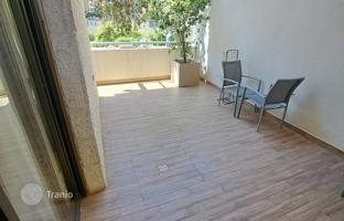 6-bedroom cottage 195 m² in Center District for $1,918,000