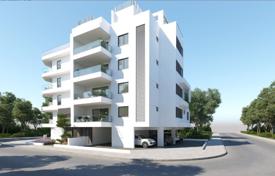 Complex in the prestigious area of Saint George in Larnaca for 350,000 €