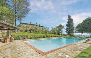 4-bedroom villa 450 m² in Monte San Savino for 3,800,000 €