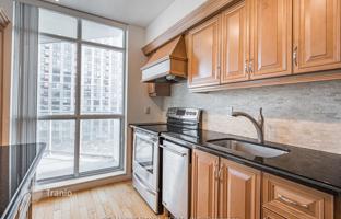 4-bedroom apartment in Queens Quay West for C$905,000