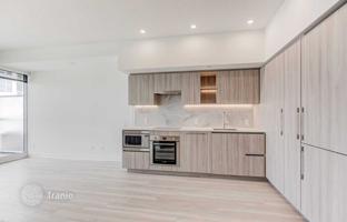 2-bedroom apartment in Bathurst Street for C$962,000
