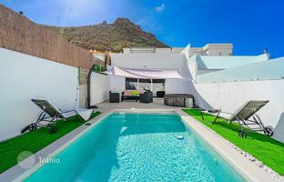 3-bedroom villa 200 m² in Roque del Conde for 900,000 €