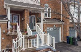 Terraced house – Scarborough, Toronto, Ontario,  Canada for C$1,136,000