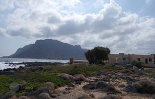 Land plot 27,591 m² in Stavros for 2,500,000 €
