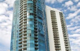 Condo – Fort Lauderdale, Florida, USA for $674,000