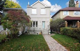 Terraced house – East York, Toronto, Ontario,  Canada for C$1,486,000