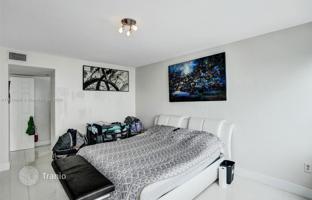 2-bedroom apartments in condo 116 m² in Aventura for $319,000