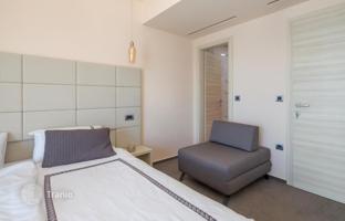 4-bedroom house 289 m² in Gradac. Price on request