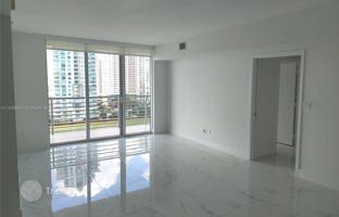 2-bedroom apartments in condo 109 m² in Miami for $732,000