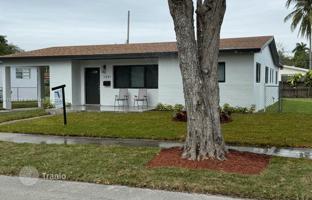 3-bedroom house 178 m² in North Miami Beach for $1,000,000