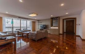 3-bedroom apartments in condo in Khlong Toei for $4,000 per week