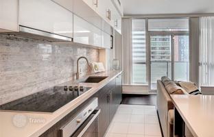 2-bedroom apartment in Old Toronto for C$852,000