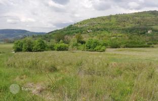 Land plot 47,700 m² in Motovun for 475,000 €