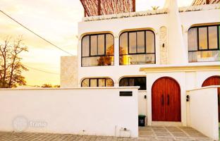 3-bedroom villa 171 m² in Ungasan for $265,000