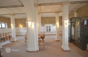 7-bedroom villa 600 m² in Perugia for 850,000 €