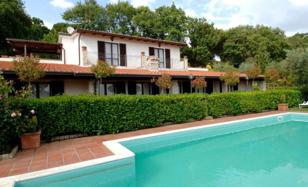 17-bedroom villa 778 m² in Perugia for 1,300,000 €