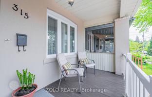 9-bedroom house in Old Toronto for C$1,573,000