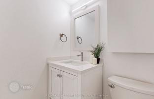 7-bedroom apartment in North York for C$888,000