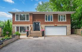 Townhome – Scarborough, Toronto, Ontario,  Canada for C$1,249,000