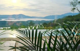 Villa 180 m² in Tivat city for 650,000 €
