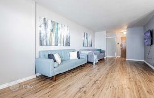 6-bedroom apartment in Eglinton Avenue East for C$791,000