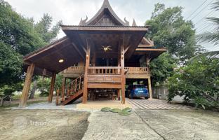 3-bedroom villa 250 m² in Pattaya for $164,000
